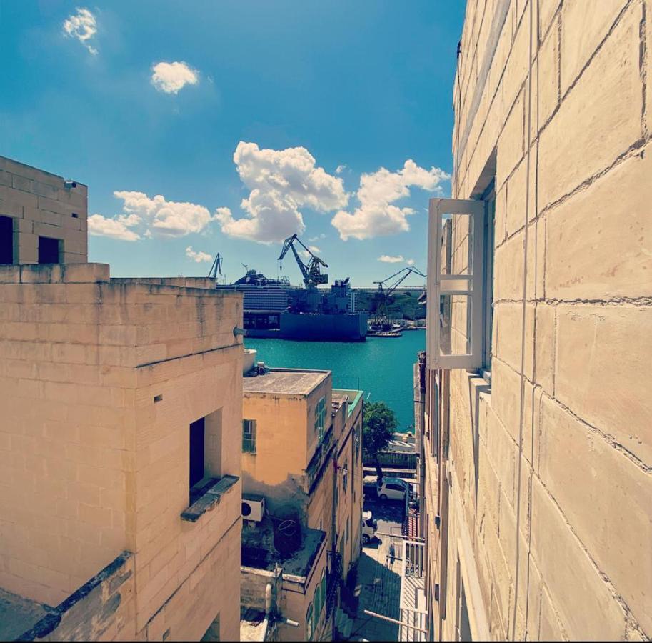 Malta Suites Senglea Exteriör bild