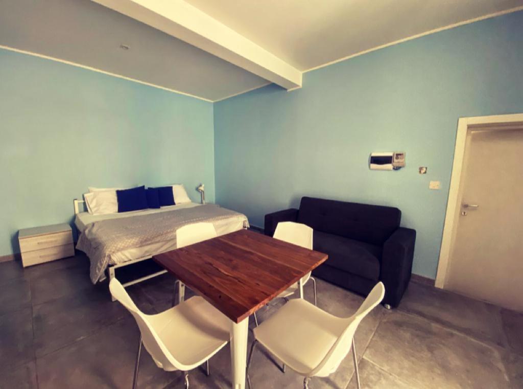Malta Suites Senglea Exteriör bild